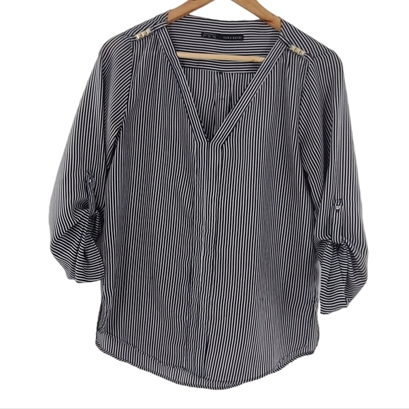 Zara Basic Navy Stripe Long Sleeve Blouse Sz Medium Hi/Low Hem rolled up Sleeves - Picture 1 of 5